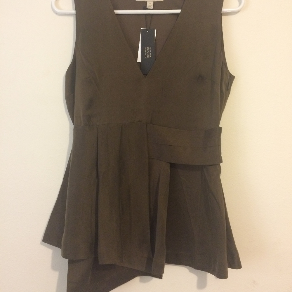 Banana Republic green silk tank, size 4